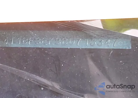 2011 Toyota Camry Le z USA, uszkodzony, nr VIN 4T1BF3EK3BU715347